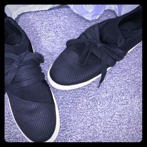 Black Steve Madden Sneakers